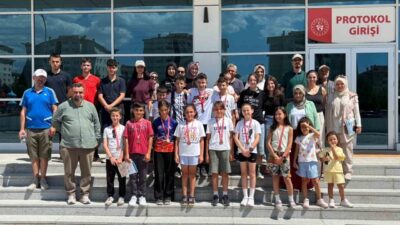 Kütahya’da 30 Ağustos Zafer Bayramı kutlama etkinlikleri kapsamında düzenlenen Oryantiring