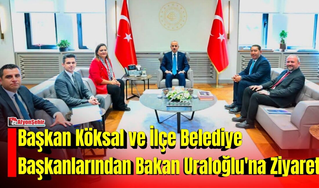 Afyonkarahisar Belediye Başkanı Burcu Köksal, beraberindeki belediye başkanlarıyla birlikte Ulaştırma