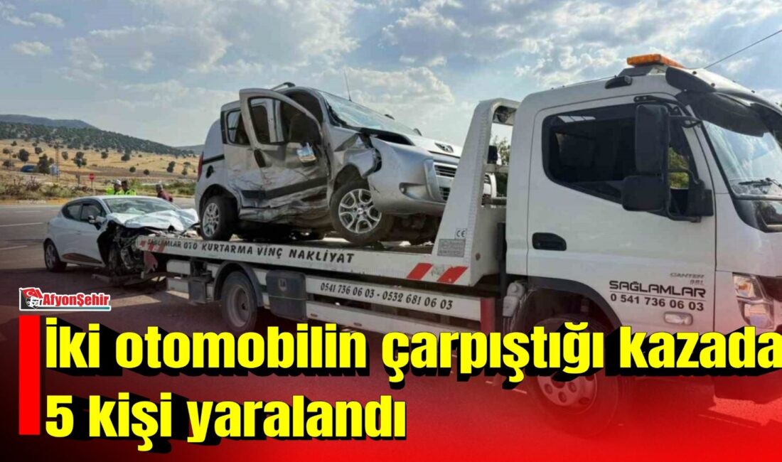 Afyonkarahisar’ın Emirdağ ilçesinde iki otomobilin çarpışması sonucu meydana gelen trafik