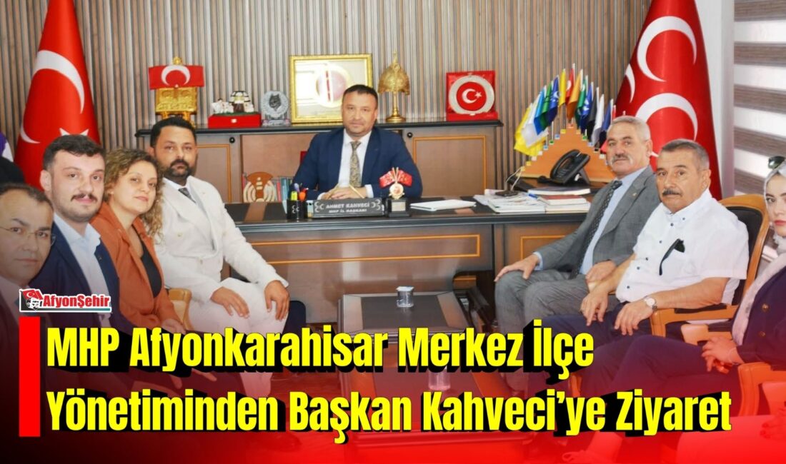 Mazbatalarını alarak görevlerine başlayan Milliyetçi Hareket Partisi (MHP) Afyonkarahisar Merkez