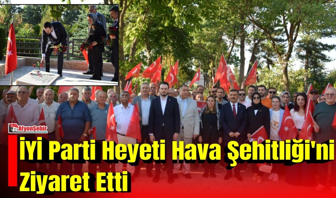İYİ Parti Heyeti Hava Şehitliği’ni Ziyaret Etti İYİ Parti Genel Merkez Heyeti, Afyonkarahisar programı kapsamında Kocatepe Asri