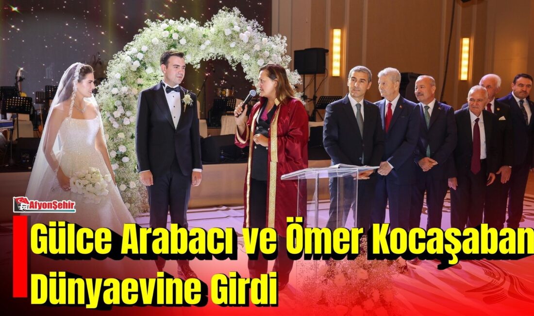 Afyonkarahisar iş dünyasının tanınmış isimlerinden Mustafa Enis Arabacı ve Çiğdem