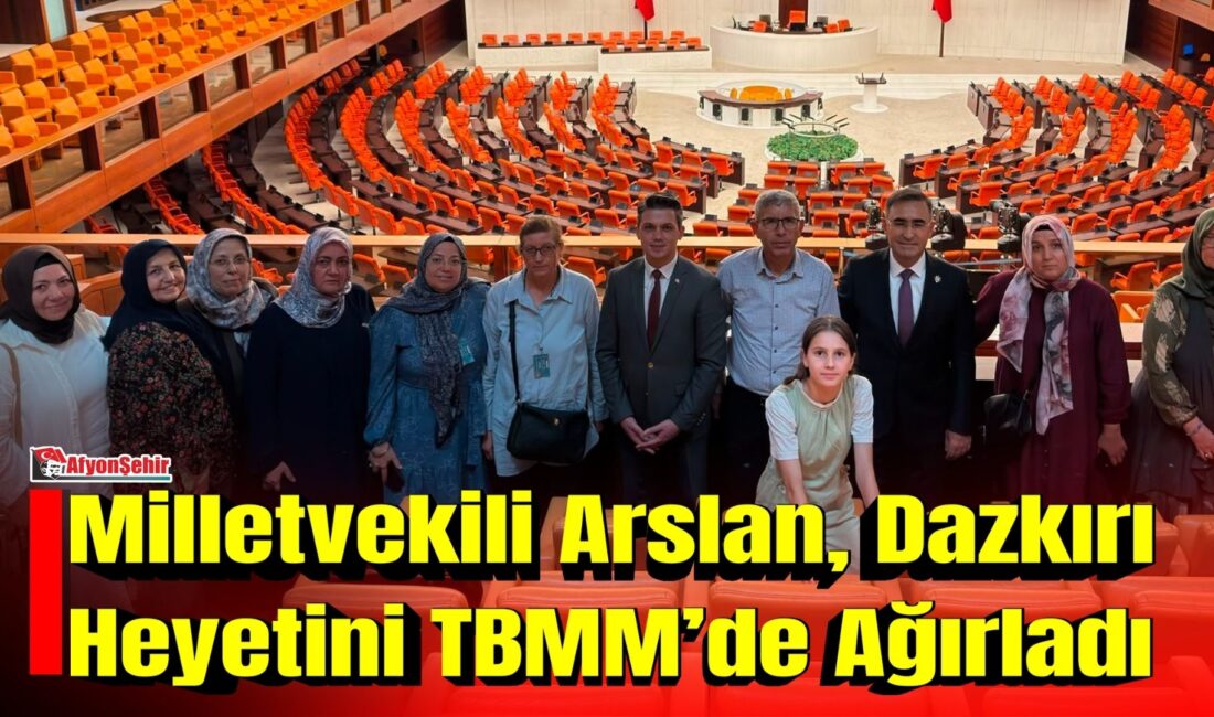 AK Parti Afyonkarahisar Milletvekili Hasan Arslan, Dazkırı İlçe Başkanı Ahmet