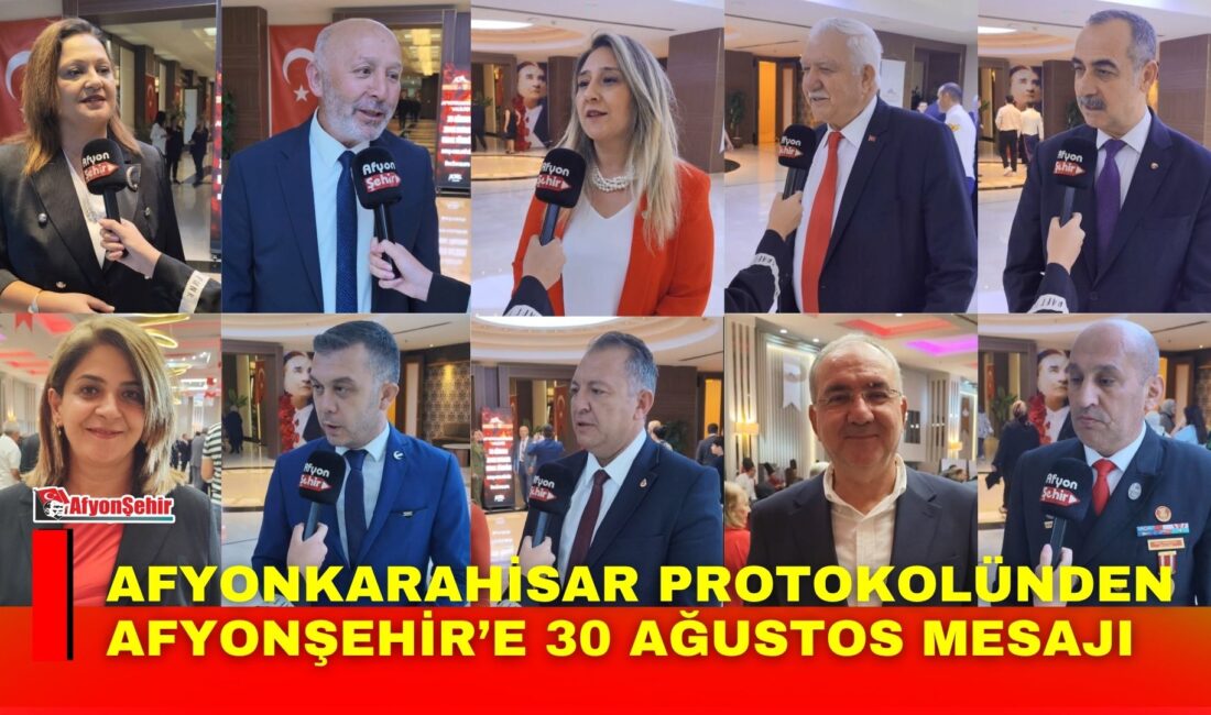 Afyonkarahisar protokol üyeleri, 30 Ağustos Zafer Bayramı’nın 104’üncü yıl dönümü