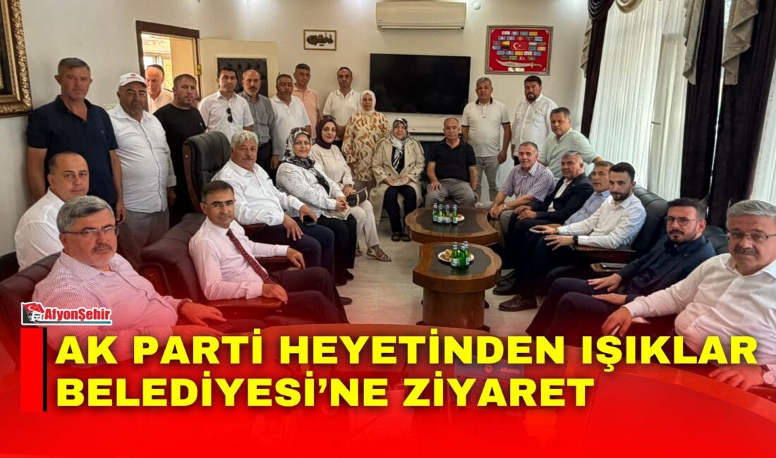 AK Parti Afyonkarahisar milletvekilleri Ali Özkaya, İbrahim Yurdunuseven ve Hasan