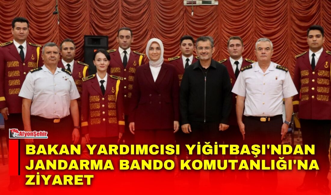 Afyonkarahisar eski Valisi ve İçişleri Bakan Yardımcısı Doç. Dr. Kübra