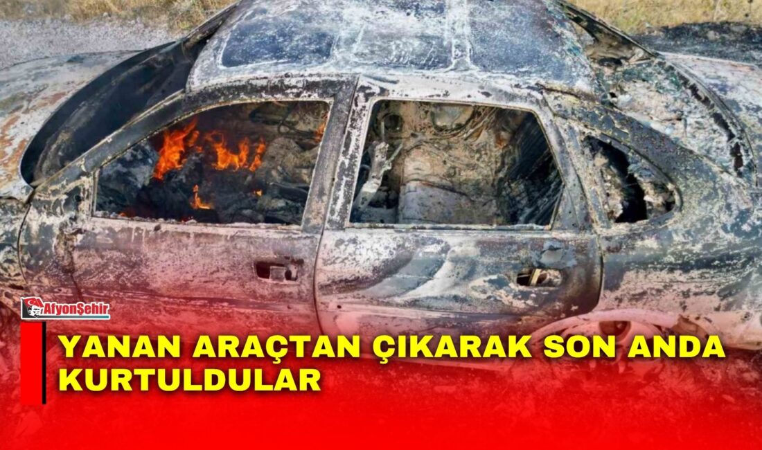 Afyonkarahisar’da seyir halindeyken motoru alev alan otomobil kullanılamaz hale gelirken,