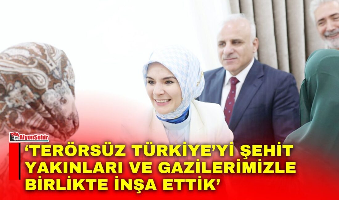 Aile ve Sosyal Hizmetler Bakanı Mahinur Özdemir Göktaş, Diyarbakır’da düzenlenen