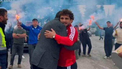 Akdeniz Oyunları’nda altın madalya kazanan milli güreşçi Ahmet Duman, memleketi