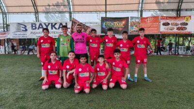 Manisa’nın Alaşehir ilçesinde Müftülük Gençlik Koordinatörlüğü tarafından yaz Kur’an kursu