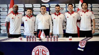 TFF 1. Lig ekiplerinden Antalyaspor, FIFA ve TFF’deki dosyalarını kapatarak