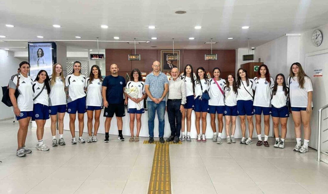 Aydın Büyükşehir Belediyespor’da yeni sezon öncesi sağlık kontrolü Aydın Büyükşehir Belediyespor Kadın Voleybol Takımı, yeni sezon hazırlıkları kapsamında