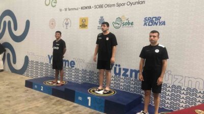 Konya’da düzenlenen yüzme şampiyonasında Aydın’ı temsil eden özel sporcular, şampiyonadan