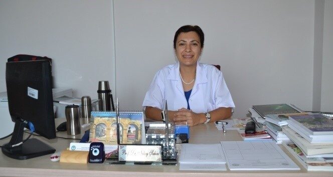 Bacaklarda inatçı ağrı ve şişliklerle kendini gösteren lipödem hastalığı Balıkesir