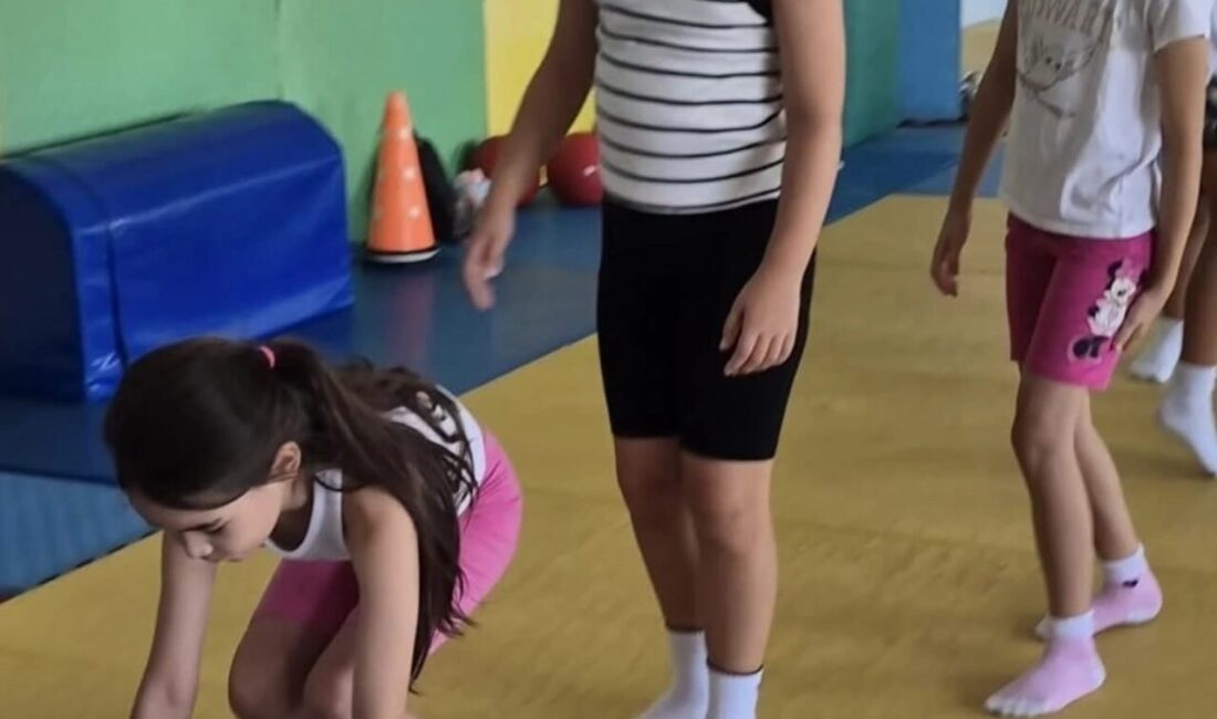 Gençlik ve Spor Bakanlığı yaz spor okulları kapsamında Bandırma Gençlik