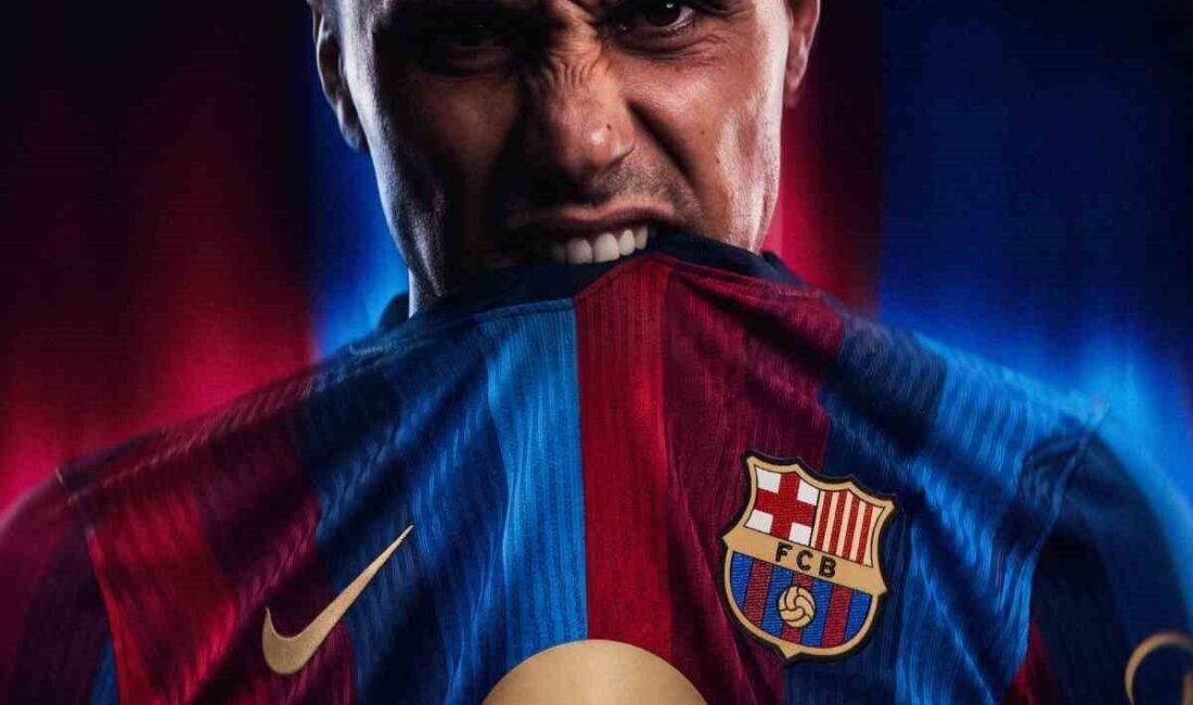 Barcelona, son olarak Manchester City forması giyen İspanyol orta saha