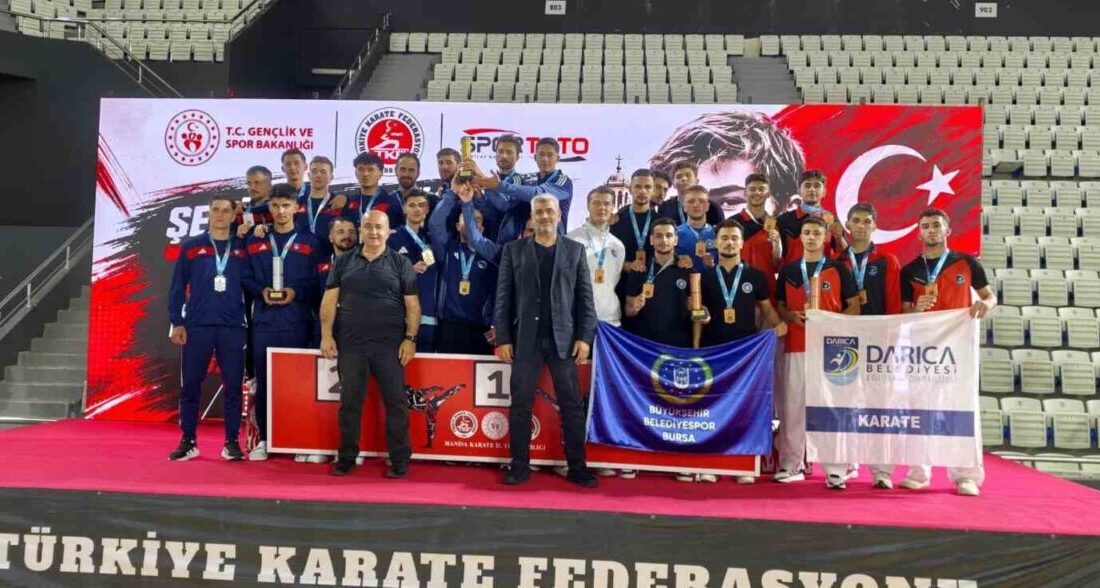 Bursa Büyükşehir Belediyespor Kulübü sporcuları, katıldıkları Ulusal ve uluslararası şampiyonalarda