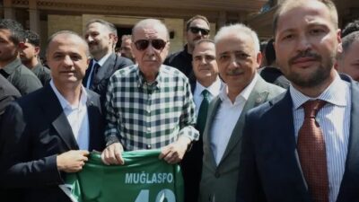 Muğlaspor Kulüp Başkanı Menaf Kıyanç, Cumhurbaşkanı Recep Tayyip Erdoğan’ın Marmaris