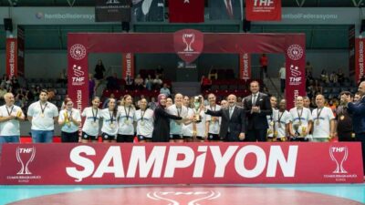 Cumhurbaşkanlığı Kupası’nın ilk şampiyonu Yalıkavakspor oldu. Ankara’da oynanan tarihi finalde