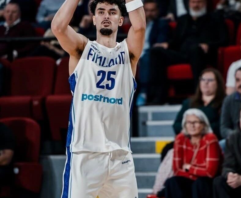 Y. Denizli Basket, yeni sezon kadro yapılanması kapsamında Finlandiyalı uzun