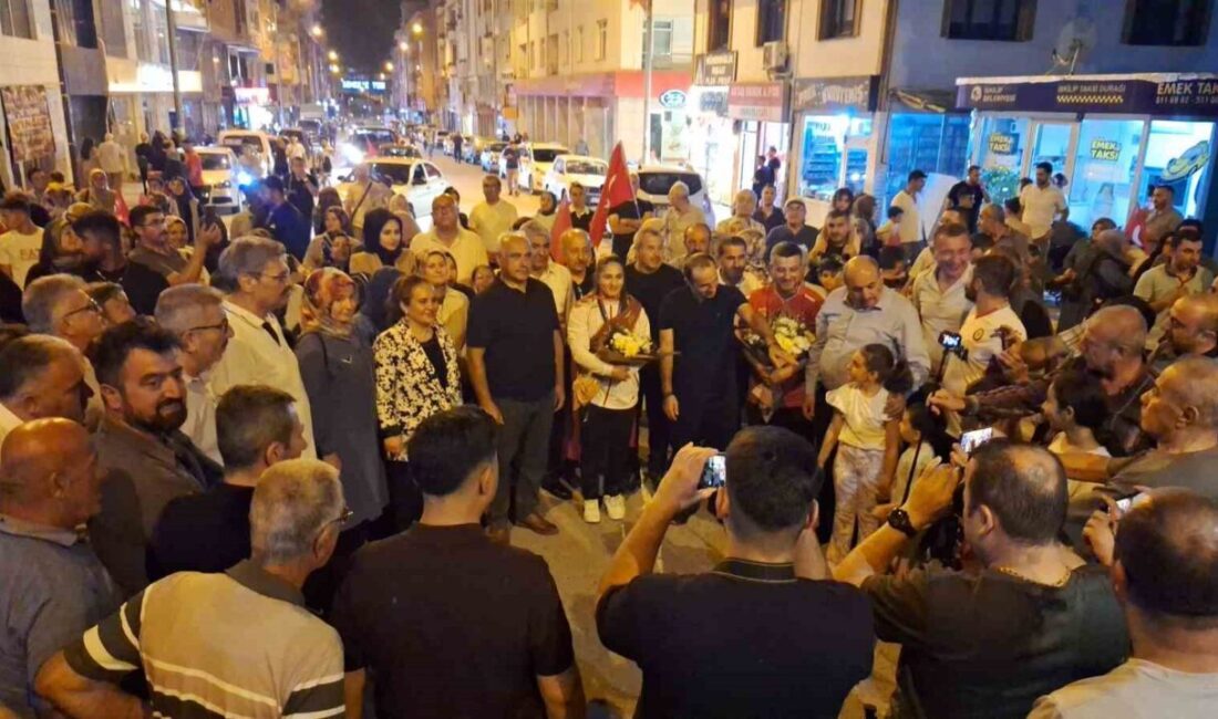 Azerbaycan’ın başkenti Bakü’de düzenlenen 17 Yaş Altı Dünya Güreş Şampiyonası’nda