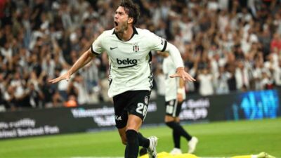 Beşiktaş’ın Sırp santrforu Dusan Vlahovic, siyah-beyazlı formayla ilk gollerini Çorum