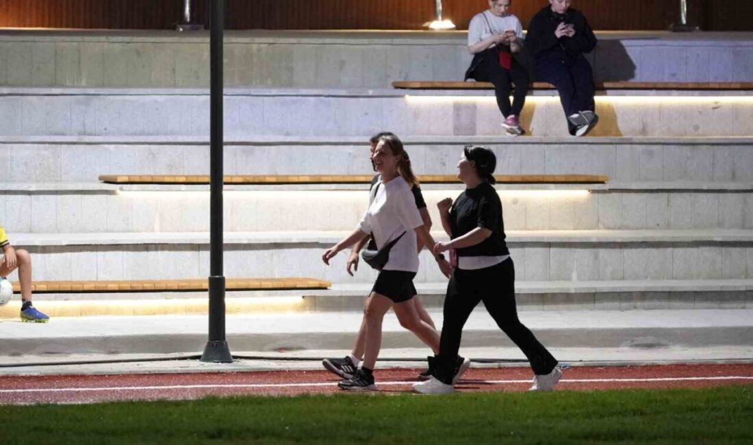 Düzce Belediyesi tarafından şehre kazandırılan Merkez Park etkinliklere ev sahipliği