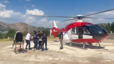 Tunceli’de elinden yaralanan 27 yaşındaki hasta ambulans helikopterle Malatya’ya sevk