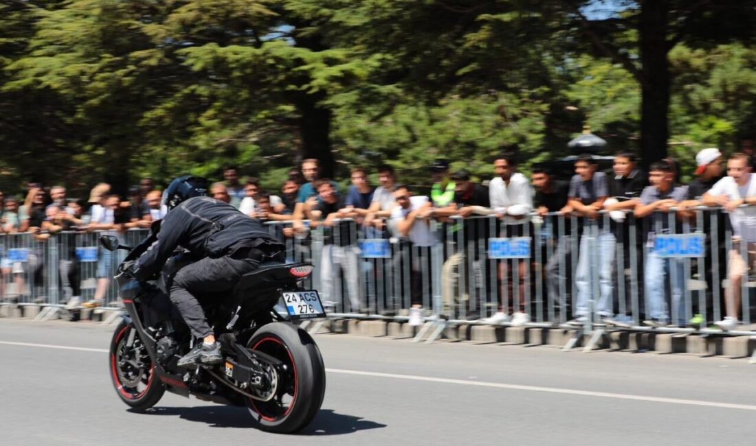 Erzincan’da düzenlenen Ergan Motofest 2026’nın ikinci gününde gerçekleştirilen Drag Yarışları,