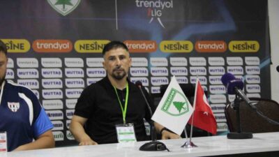 Bandırmaspor Teknik Direktörü Ertuğrul Arslan, Muğlaspor maçının ardından, “Çok fazla