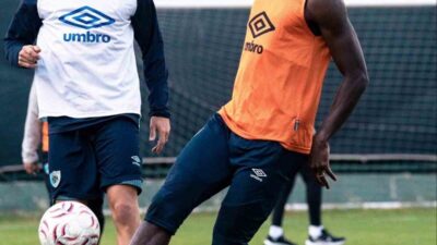 Erzurumspor FK, Trendyol Süper Lig’in 4. haftasında sahasında Konyaspor ile