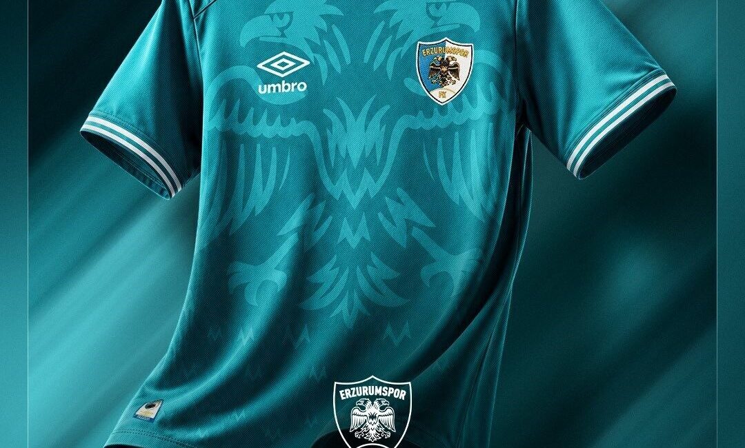 Süper Lig ekiplerinden Erzurumspor FK, 2026-2027 sezonunda giyeceği alternatif formayı