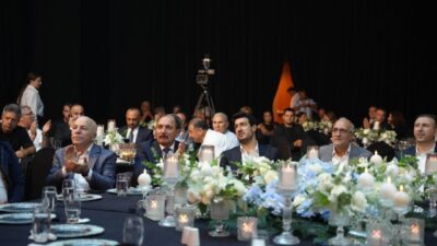 İstanbul düzenlenen ‘Büyük Erzurumspor Buluşması’, iş dünyası, sivil toplum temsilcileri