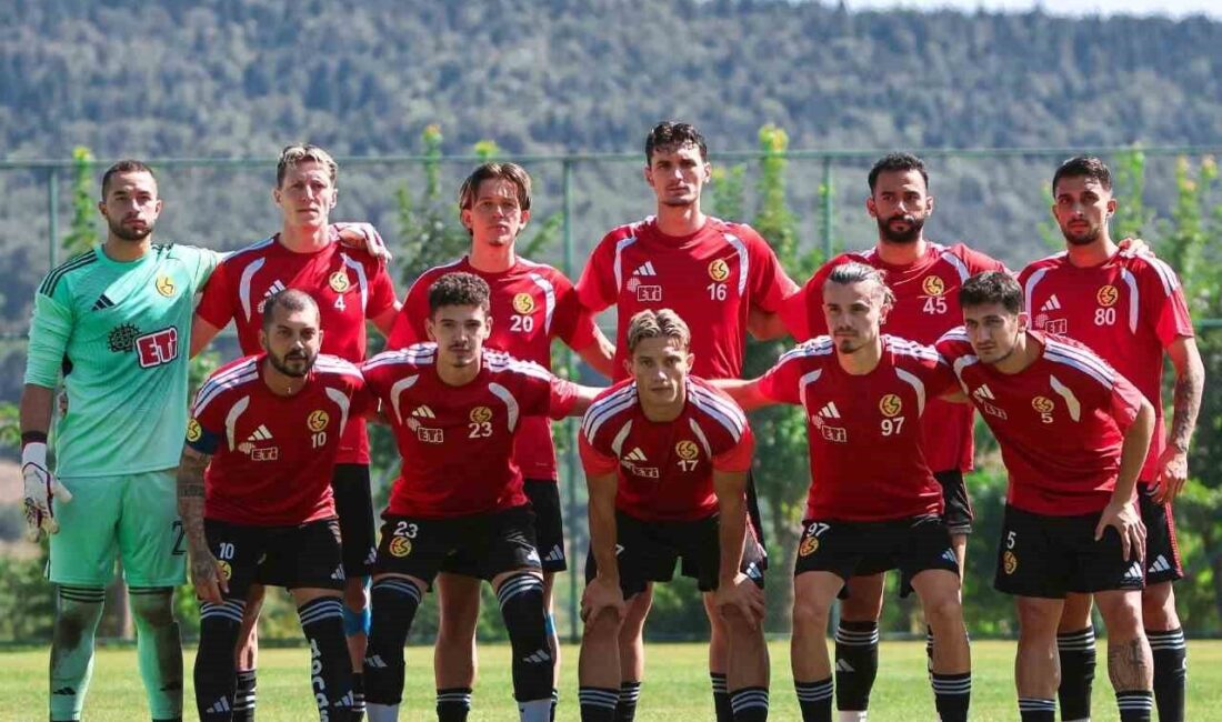 Eskişehirspor, Çorluspor ile yaptığı antrenman maçında 3-1’lik skorla galip geldi.