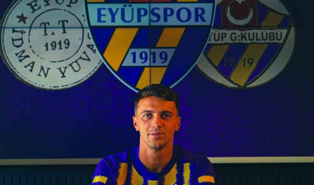 Trendyol Süper Lig ekibi Eyüpspor, İtalyan oyuncu Simone Giordano’yu kadrosuna