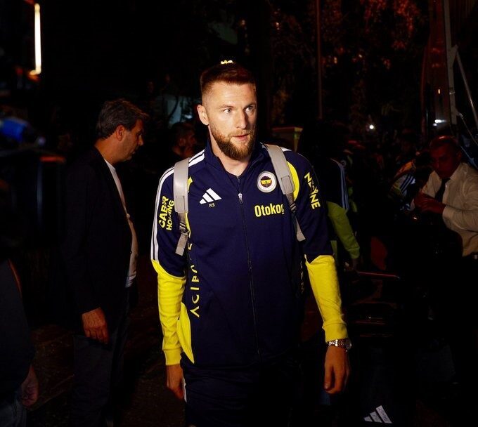 Fenerbahçe, Ankara’ya geldi Fenerbahçe, Trendyol Süper Lig’in 1. haftasında oynayacağı Gençlerbirliği karşılaşması için