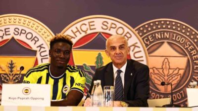 Fenerbahçe, Ganalı savunma oyuncusu Kojo Peprah Oppong için imza töreni