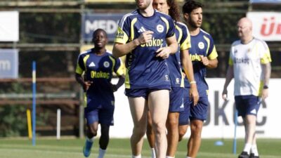 Fenerbahçe, UEFA Şampiyonlar Ligi 3. eleme turunda çarşamba günü karşılaşacağı