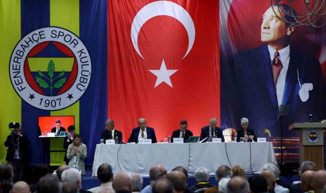 Fenerbahçe Yüksek Divan Kurulu Toplantısı başladı. Fenerbahçe Yüksek Divan Kurulu