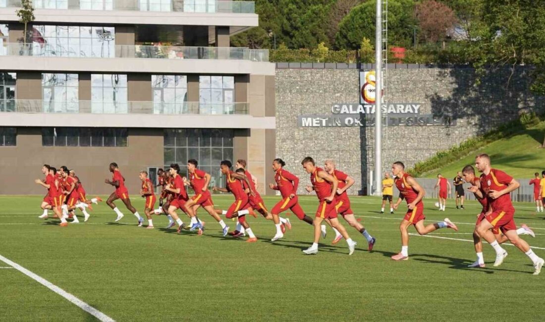 Galatasaray, yeni sezon hazırlıklarını bugün yaptığı antrenmanla sürdürdü. Kemerburgaz Metin