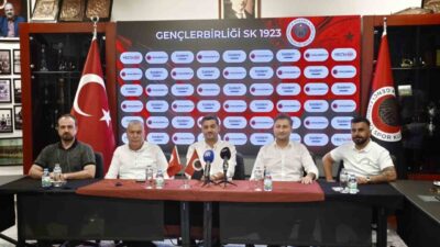 Gençlerbirliği, su sponsoru anlaşmasına imza attı. Başkent temsilcisi, ana sponsorluk