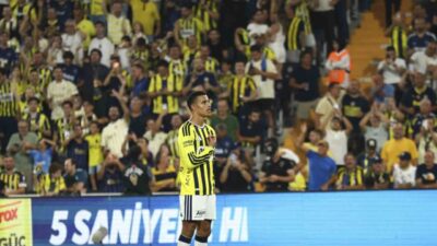 Fenerbahçe’nin İngiliz oyuncusu Mason Greenwood, Konyaspor maçında 2 gol, 1