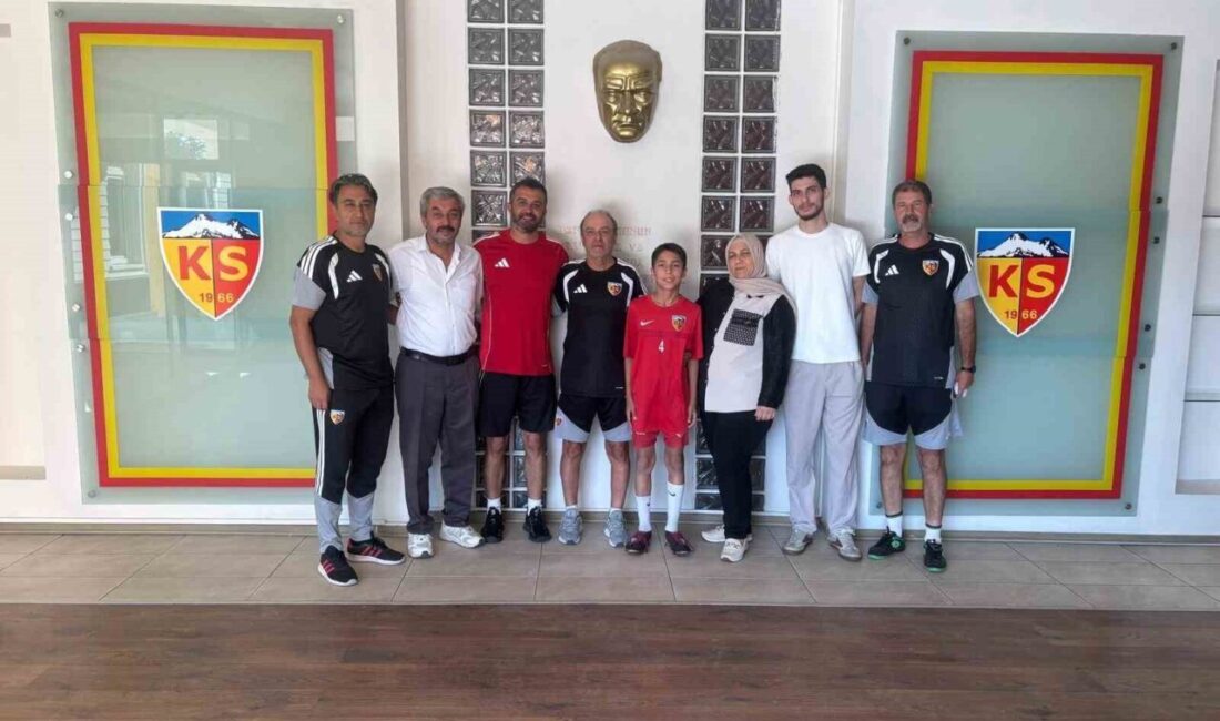 Hacılar Erciyesspor’un 2015 doğumlu genç oyuncusu Kayserispor’a transfer oldu. Kayseri