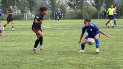 Yeni sezon hazırlıklarını Bolu’da sürdüren Beşiktaş Kadın Futbol Takımı, hazırlık