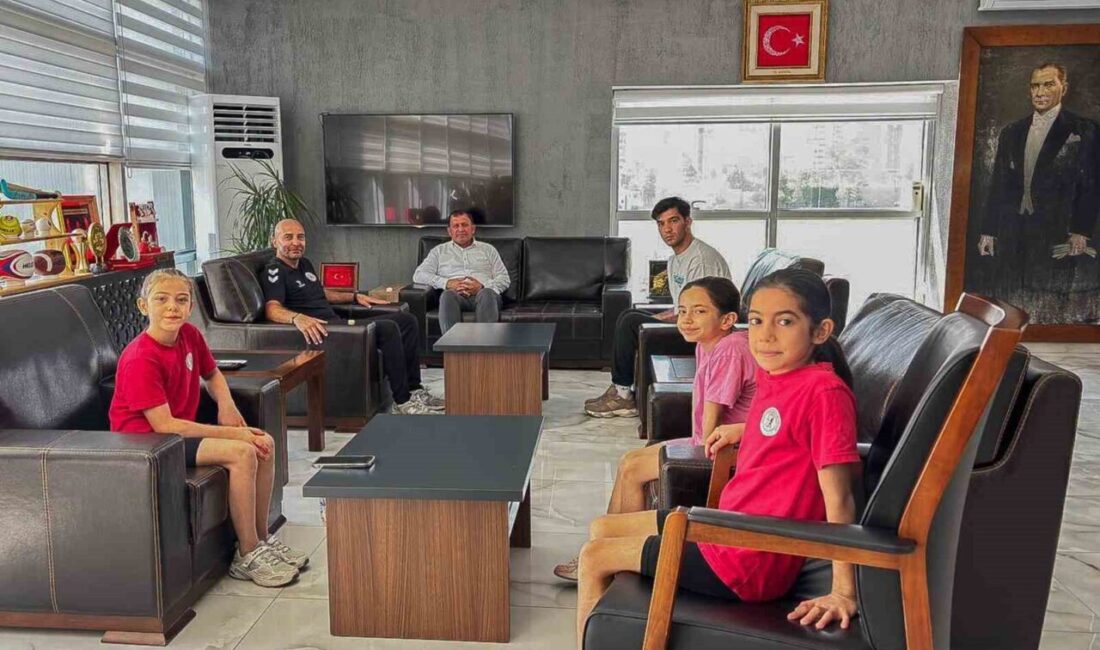 Hazırlık çalışmalarını sürdürmek üzere Kayseri’ye gelen Kahramanmaraş Cimnastik Takımı, bir