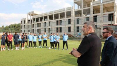 Erzurum İl Emniyet Müdürü Onur Karaburun, Erzurumspor Futbol Kulübü’nü ziyaret