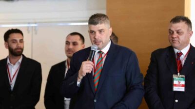 Karşıyaka Spor Kulübü Başkanı Yiğit Tusder, kombinelerin satışa çıkmasının ardından