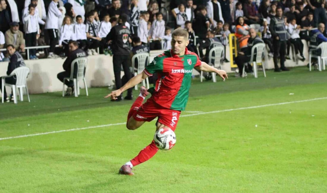 Karşıyaka’da geçtiğimiz sezon takımın önemli isimlerinden biri olan ve 1
