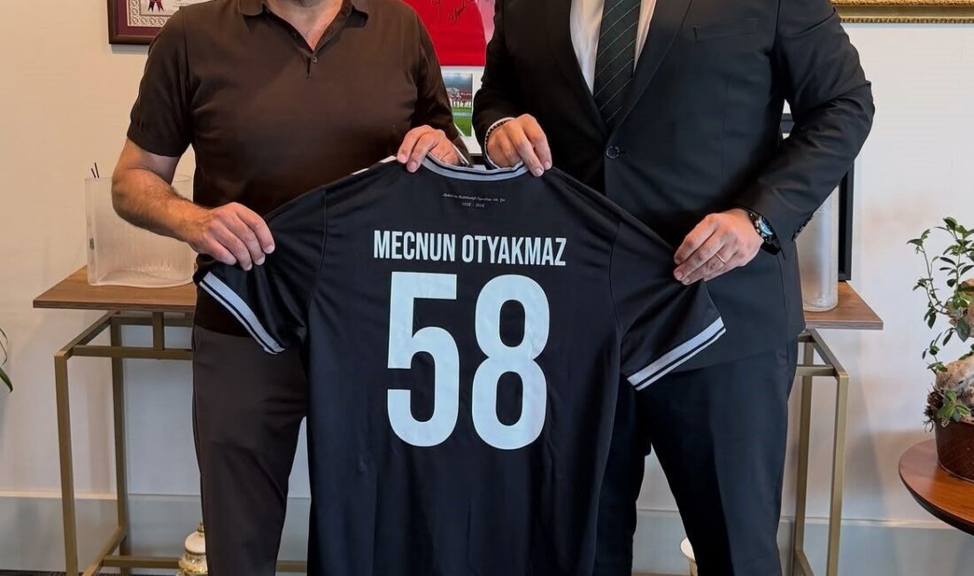 Karşıyaka’dan TFF ziyareti Karşıyaka Spor Kulübü Başkanı Yiğit Tusder ve beraberindeki yöneticiler, Türkiye
