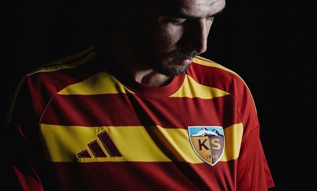 Kayserispor, stoper Fethi Özer ile 1 yıllık resmi sözleşme imzaladı.